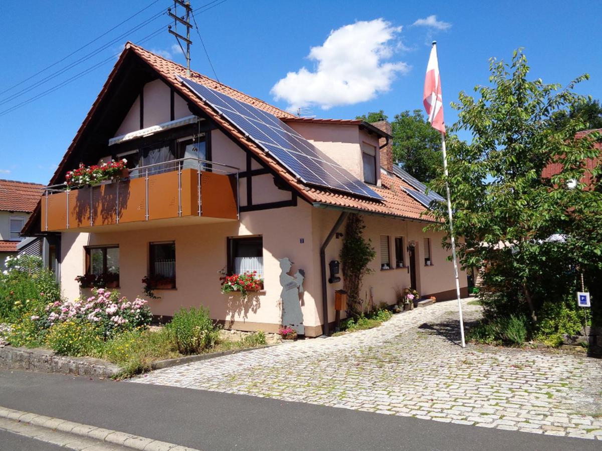 Ferienwohnung Loeber Eußenheim Exteriér fotografie